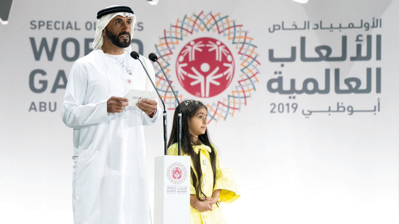 نهيان بن زايد خلال اختتام الألعاب العالمية. من المصدر