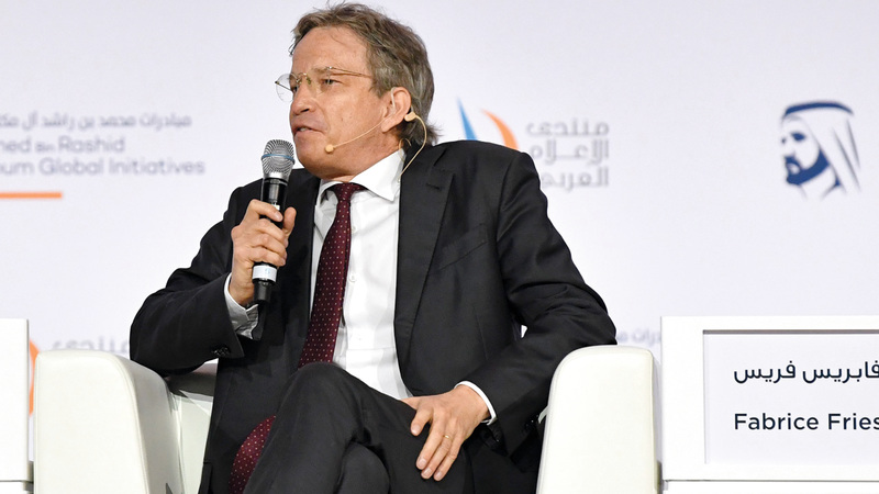 فابريس فريس:

«حارس المعلومات الذي كان يتحكم في مرورها

للعامة لم يعد موجوداً».