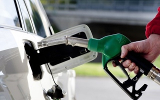 الصورة: أسعار البنزين ترتفع لمستوى قياسي في الولايات المتحدة