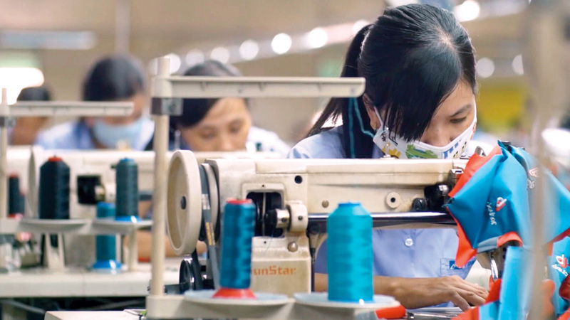 الانتهاكات تتنوّع بين انتهاك العرض والصفع والاغتصاب والتهديد بإنهاء العقد.

أرشيفية