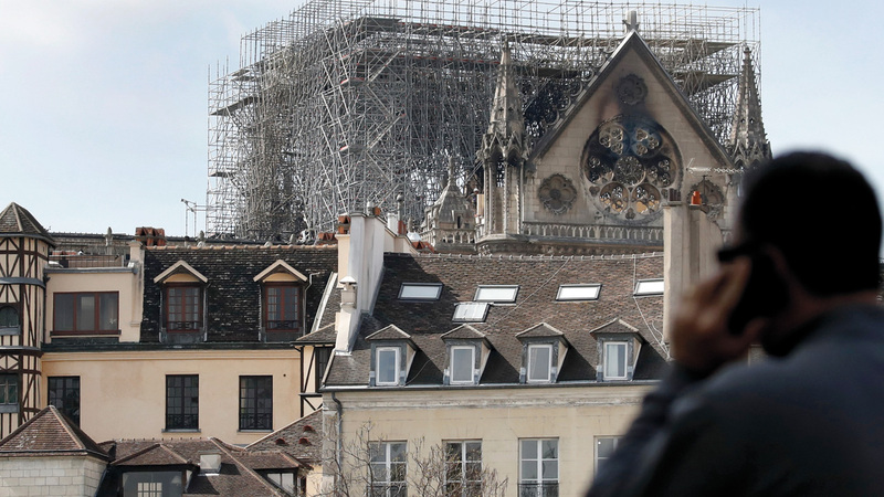 مشهد يظهر الدمار الذي حل بالكاتدرائية. أ.ب