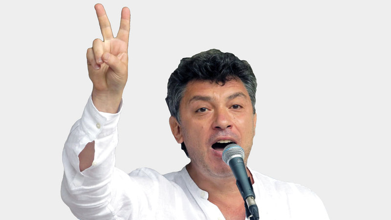 نيمتسوف اعتقد أنه ليس هناك خطر عليه. إي.بي.إيه