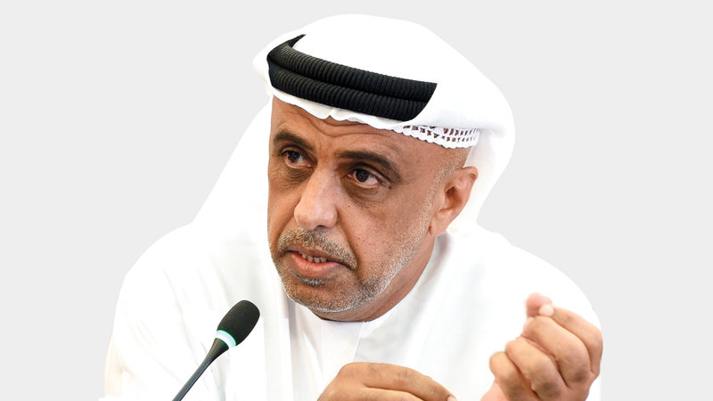 اللواء خليل المنصوري: &laquo;النقود لا تأتي من الهواء، ومن يفكر بهذه الطريقة عليه أن يتحمل مسؤولية قراره&raquo;.