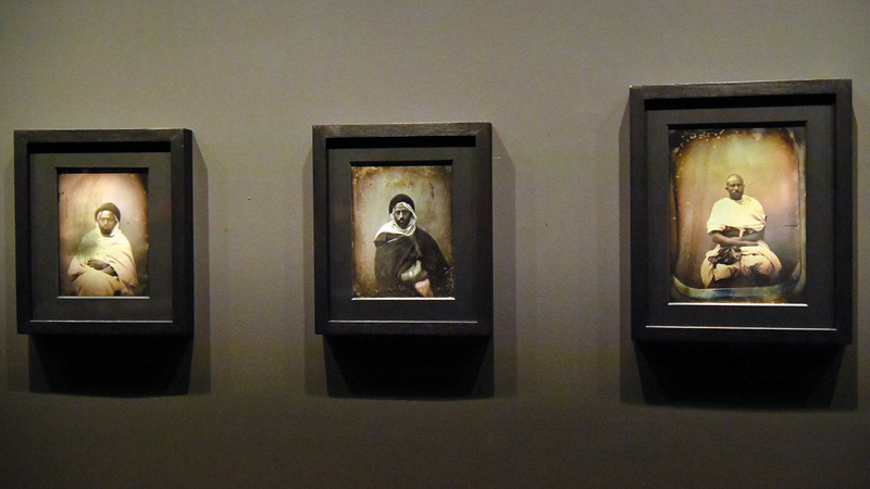 الصور الفوتوغرافية التقطتها عدسات المسافرين حول العالم ما بين عامي 1842 و1896. تصوير: نجيب محمد