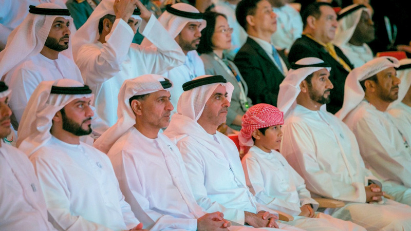 سيف بن زايد خلال حضوره افتتاح بطولة أبوظبي العالمية لمحترفي الجوجيتسو. وام