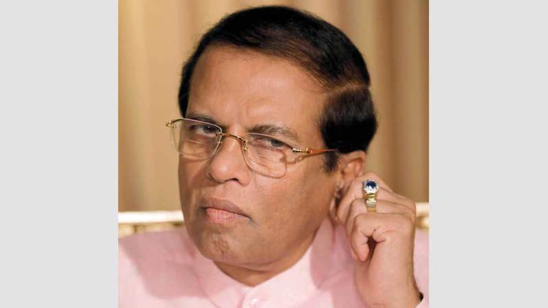 ماثريبالا سيريسينا: ما حدث ضربة كبيرة للاقتصاد.  رويترز