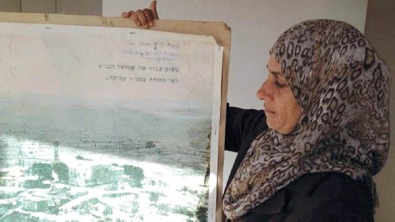 رئيس جمعية قرية النبي صموئيل النسوية نوال بركات. الإمارات اليوم