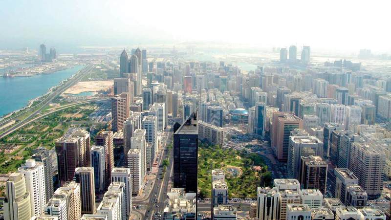 انخفاض القيم الإيجارية في أبوظبي شجع مستأجرين على الانتقال إلى شقق سكنية أكبر.

أرشيفية