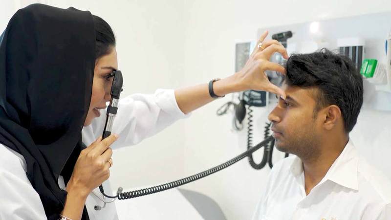 نادية بستكي التحقت بالعمل في مجال الطيران منذ أكثر من 20 عاماً. وام