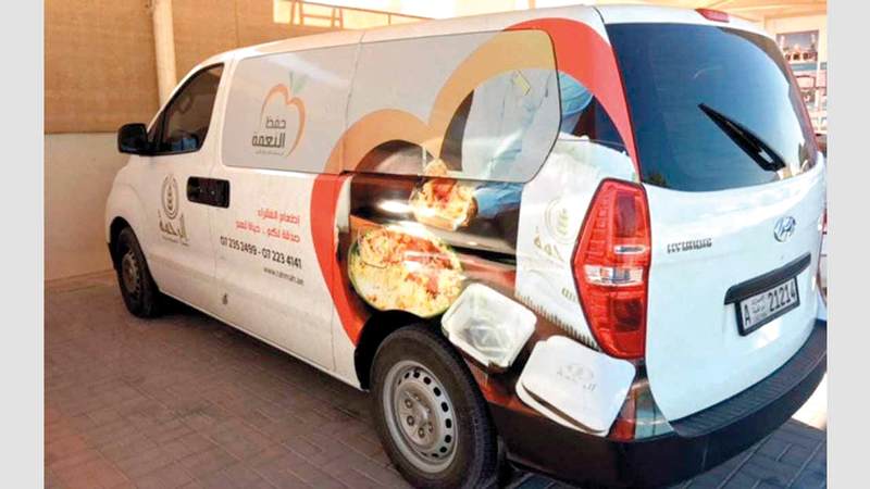 سيارة توزيع مشروع حفظ النعمة. من المصدر