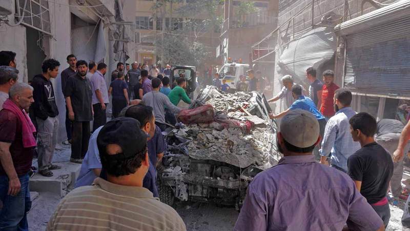 مشاهد الدمار عادت إلى الساحة السورية مجدداً وهذه المرة في إدلب.  أ.ف.ب