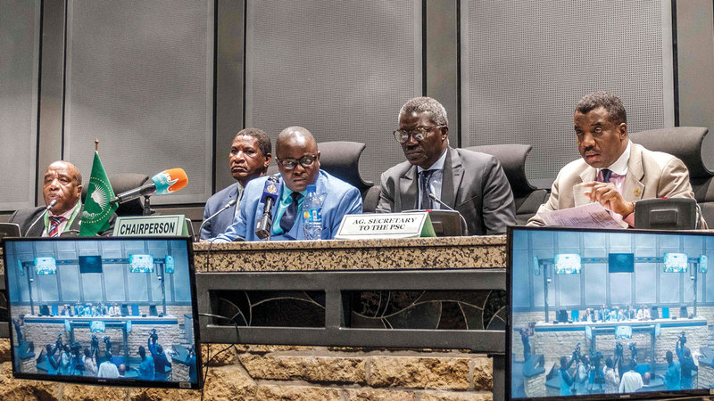 مجلس السلم والأمن الإفريقي شدد على نقل السلطة في السودان إلى مدنيين. أ.ف.ب