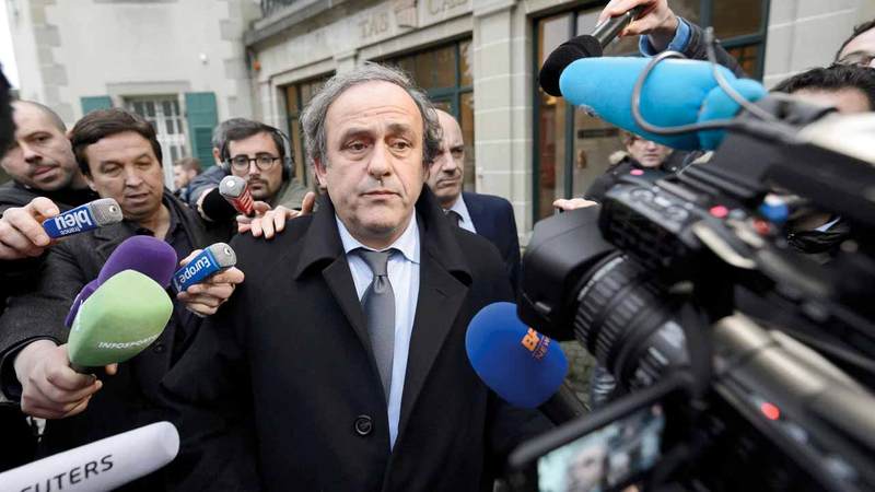 بلاتيني متهم بالتورط في قضايا فساد مع «فيفا» وبسبب مونديال قطر.  إي.بي.إيه