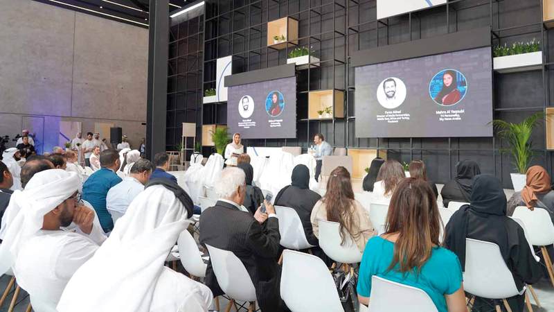 «الجلسة» شارك فيها فارس العقاد وأدارتها مهرة اليعقوبي. من المصدر