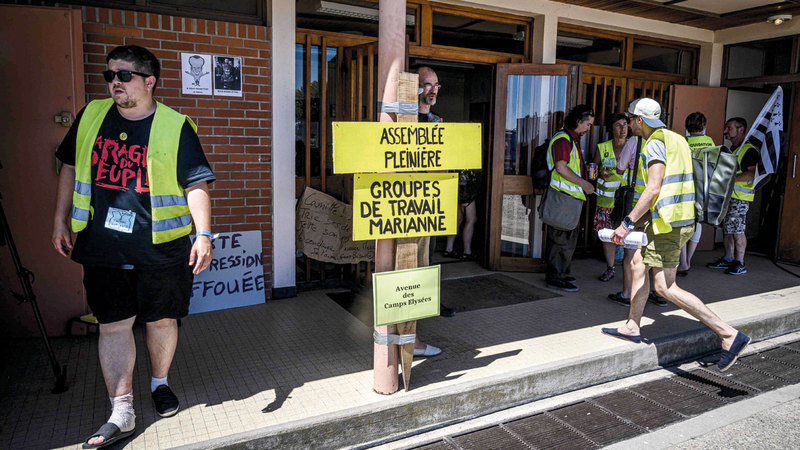 المشاركات كانت أقل من الأسبوع الماضي بسبب موجة الحر.  أ.ف.ب