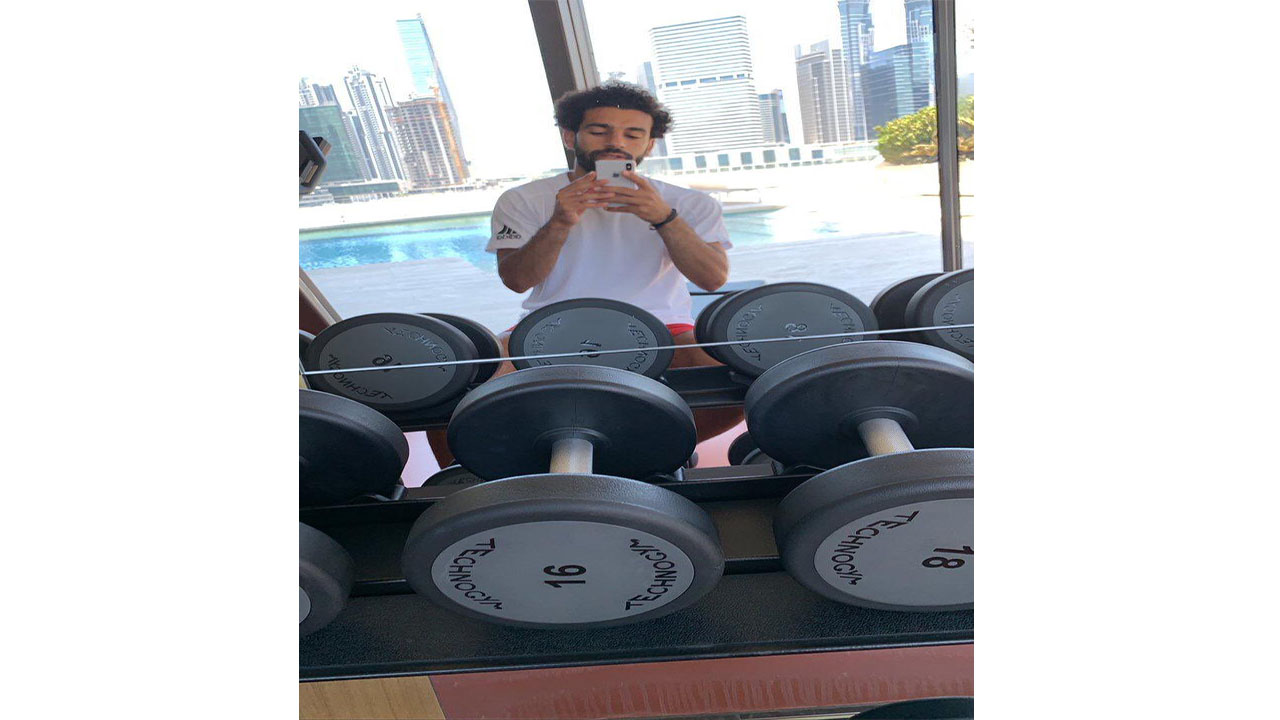 محمد صلاح يستعد للموسم الجديد في دبي