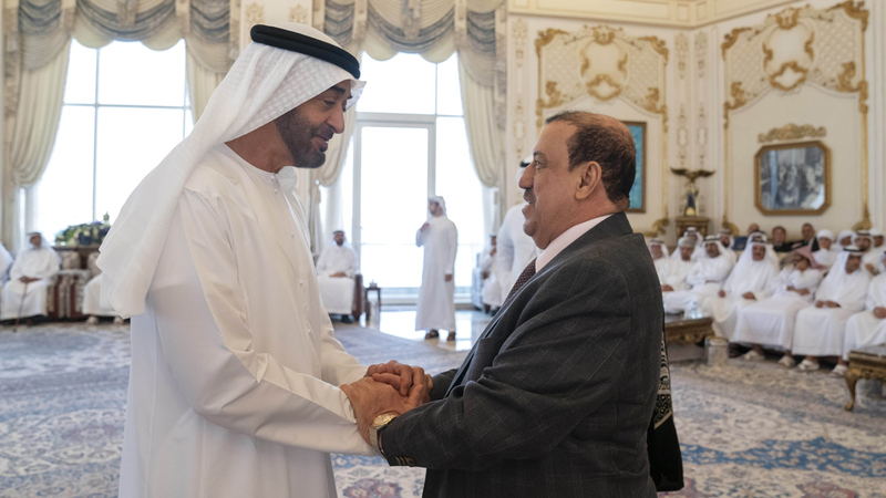 محمد بن زايد يستقبل رئيس مجلس النواب اليمني. من المصدر
