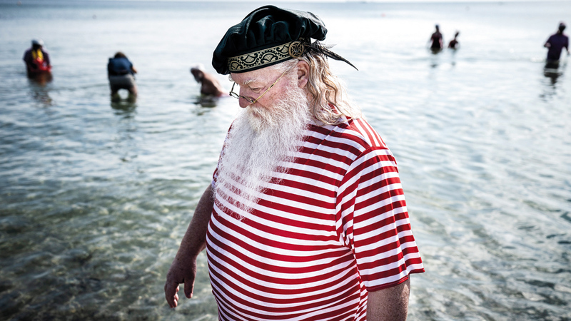 ملتقى بابا نويل الأول انعقد في عام 1957. رويترز