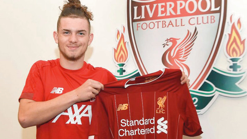 مستقبل ليفربول هارفي إليوت. من المصدر