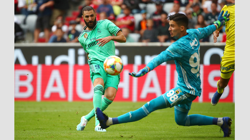 كريم بنزيمة تألق أمام فنربخشة وسجل ثلاثية. رويترز