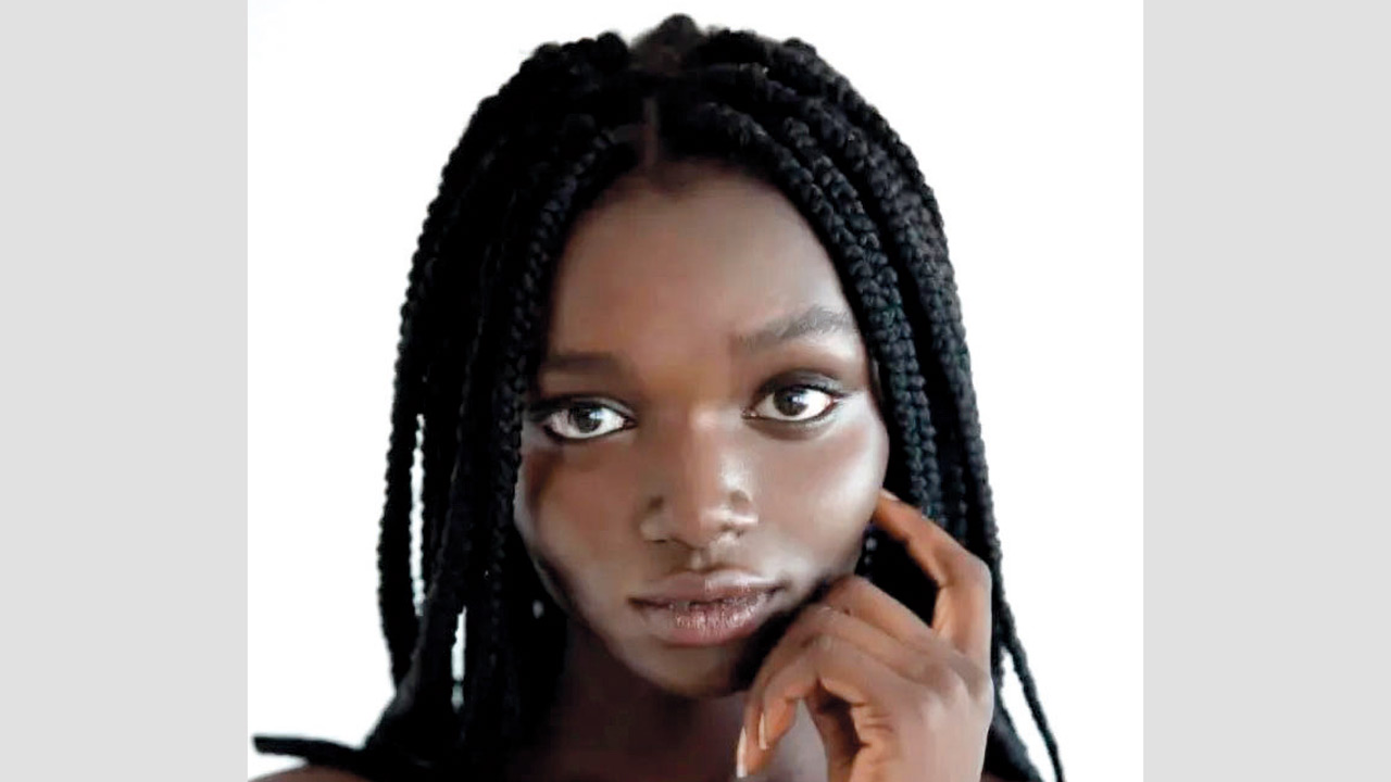 مونيكا تعيش في رعب طوال الوقت من السلطات الأمنية. أرشيفية