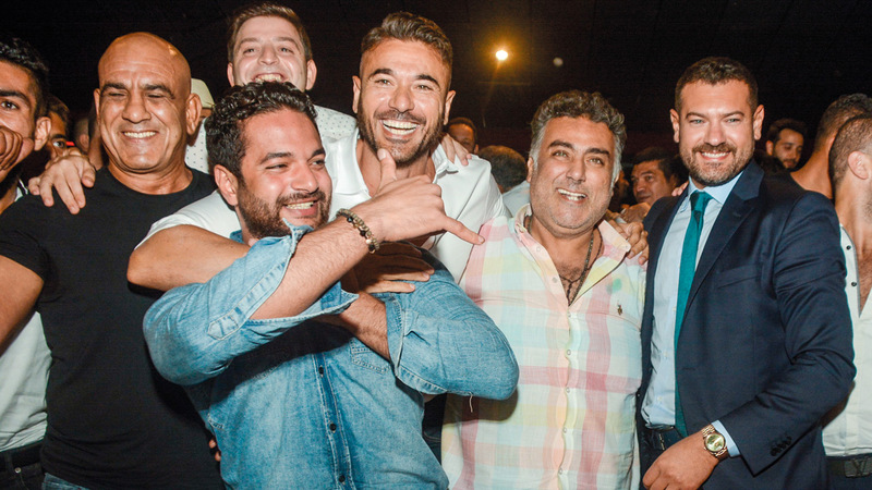 طاقم «ولاد رزق» خلال عرض للفيلم. إيه.بي.إيه