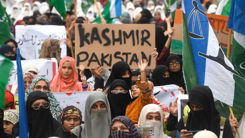تظاهرات في باكستان ضد قرار الهند تغير الوضع القانوني لكشمير. أ.ف.ب
