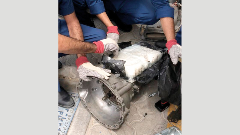 «جمارك دبي» أطلقت على العملية اسم «ناقل الحركة». من المصدر