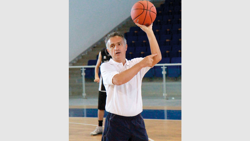 جورجيو فالي مدرب شباب الأهلي. من المصدر