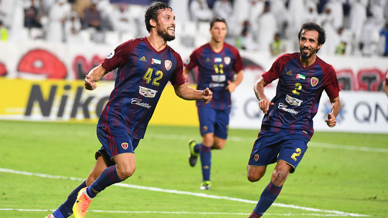 البرازيلي ليوناردو من أبرز نجوم الوحدة الموسم الماضي. تصوير: إريك أرازاس