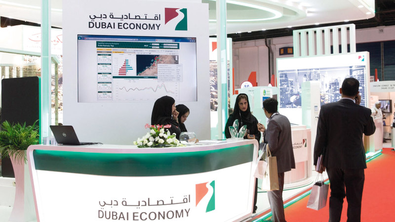 اقتصادية دبي نظمت حملات تفتيشية وزيارات ميدانية إلى محال كبرى للقرطاسية. أرشيفية