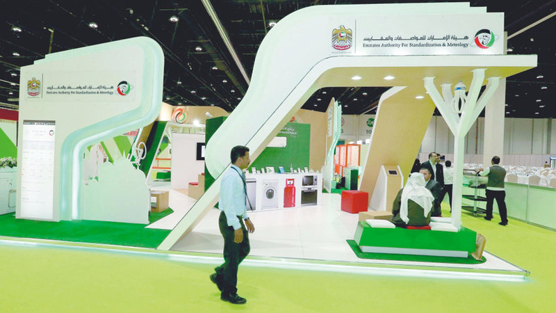 «مواصفات»: البطاقة تتضمن معلومات غذائية محددة على المنتجات والسلع. أرشيفية