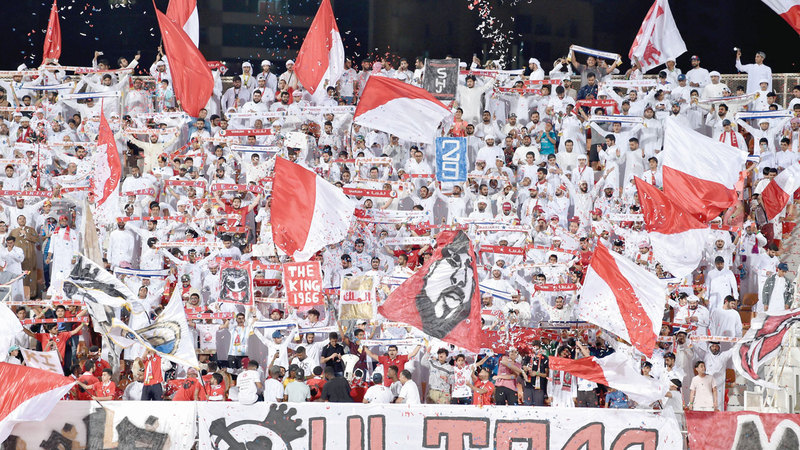 إقبال كبير من جماهير الشارقة وشباب الأهلي على شراء تذاكر مباراة السوبر. من المصدر