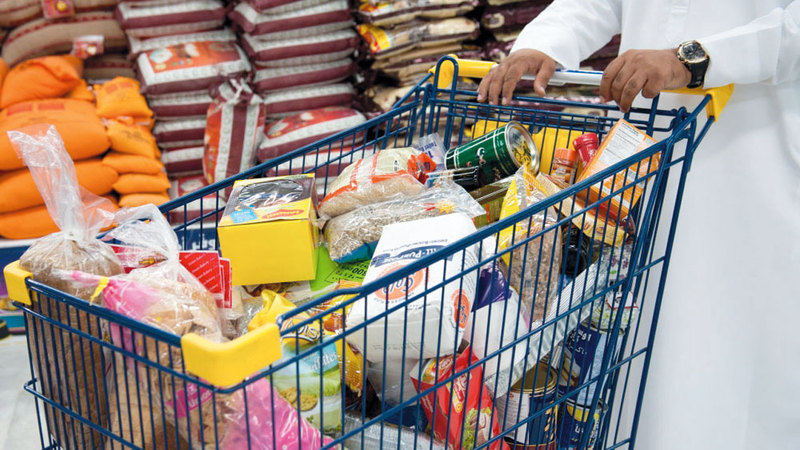 انخفاض التضخم انعكس على أسعار العديد من السلع الغذائية والاستهلاكية. أرشيفية