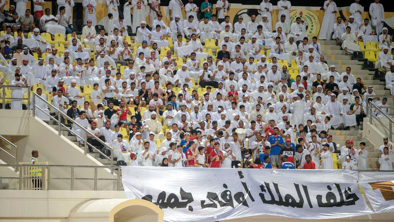 جمهور الشارقة مساند لفريقه في كل البطولات. من المصدر