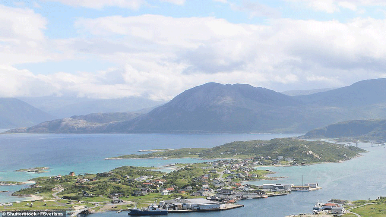 جزيرة سوماروي في النرويج