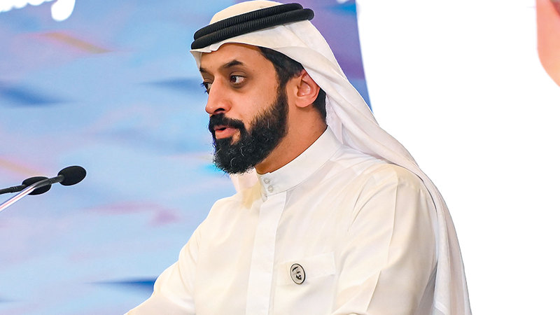 أحمد بن سليم:

&laquo;(المركز) يتمتع بالإمكانات اللازمة، للإسهام

في تعزيز العلاقات بين دبي والصين&raquo;.