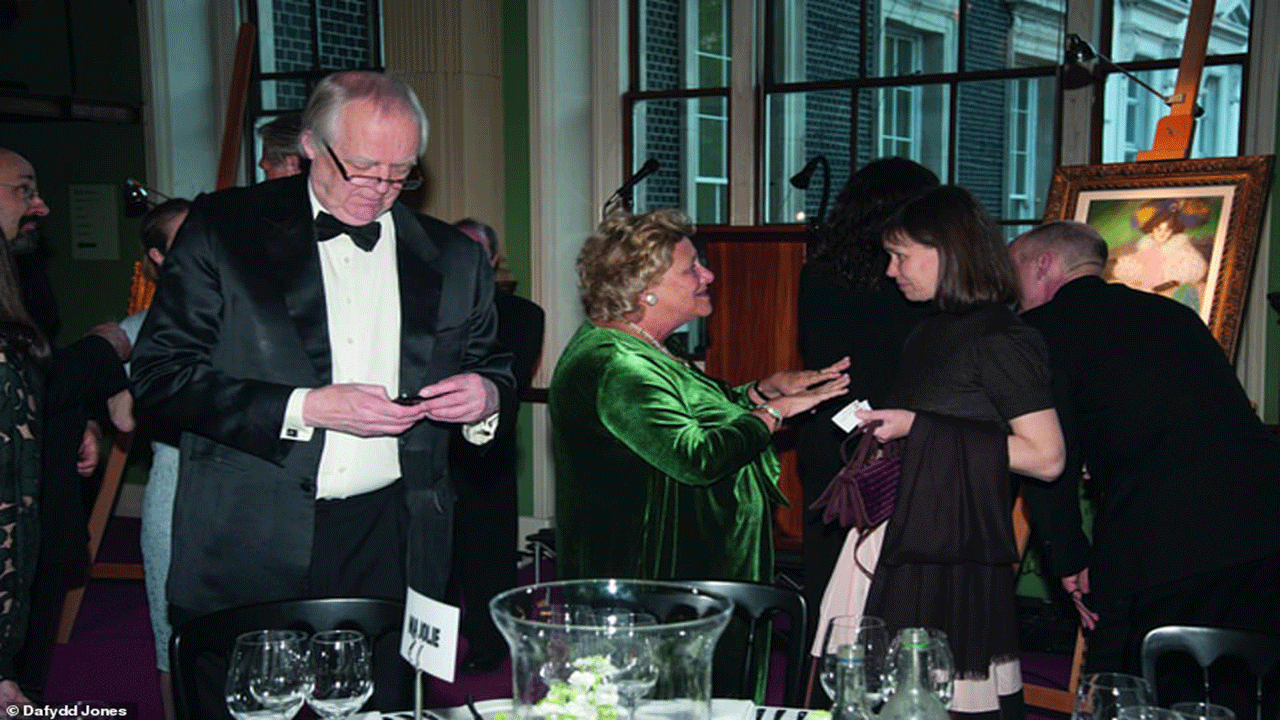 الكاتب تيم سير رايس