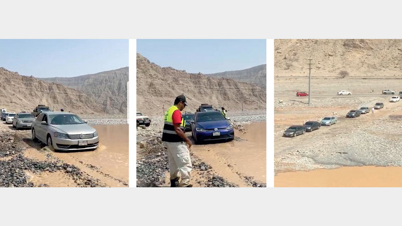 فريق المنقذين توجه إلى وادي البيح فور تلقي البلاغ وعند وصوله تبين وجود 50 مركبة عالقة.

من المصدر