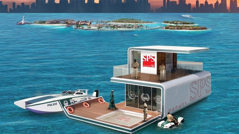 شرطة دبي أطلقت أخيراً أول مركز شرطة عائم في العالم. أرشيفية