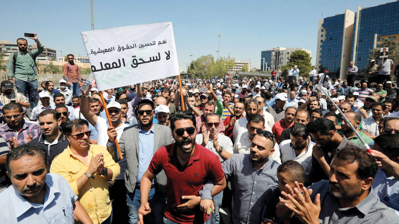 إضراب المعلمين في الأردن أجبر الحكومة على الاستجابة لمطالبهم.  أرشيفية