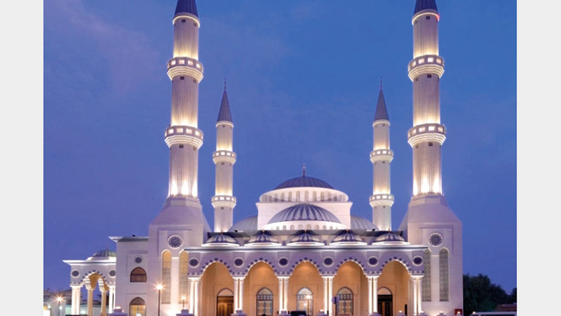 مسجد الفاروق.. يمدّ الجسور بين الحضارات.  من المصدر