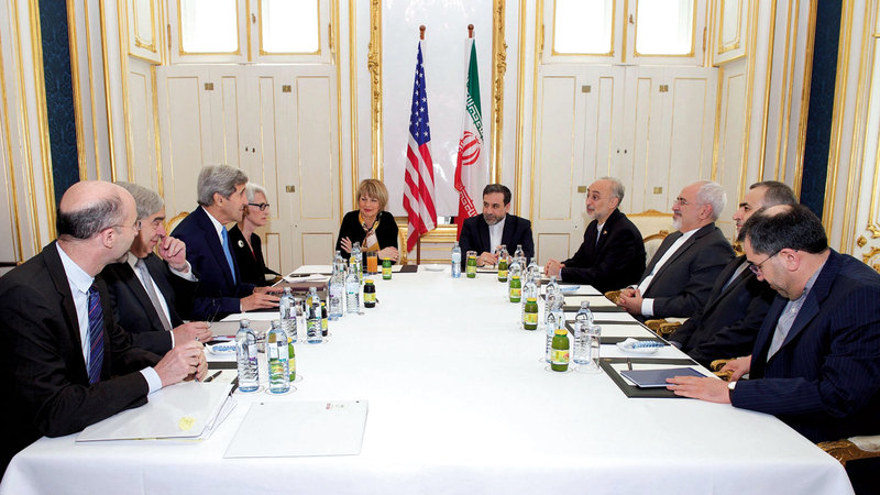 المفاوضات النووية السابقة مع إيران استمرت من 2014 إلى 2015.. وقدمت فيها الدول الكبرى تنازلات كثيرة إلى إيران. إي. بي.إيه