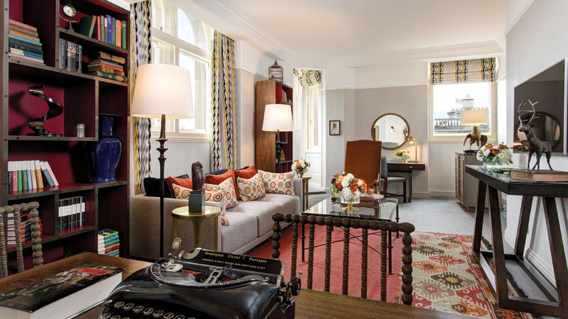 يرغب الكثير من عشاق روايات هاري بوتر في زيارة الغرفة رقم 552 بفندق بالمورال.