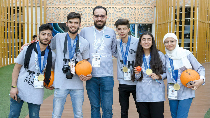 فريق الأمل للاجئين الذي فاز في المباراة النهائية الفاصلة للبطولة.

من المصدر