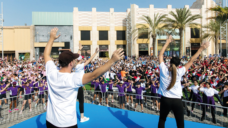 الأطفال شاركوا في «تحدي الحركات الصعبة» بتوجيه عدد من المدربين المتخصصين.

من المصدر