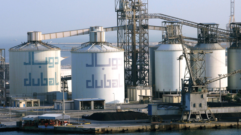 دبي للألمنيوم «دوبال» بدأت الإنتاج في عام 1979 بطاقة إنتاجية 135 ألف طن سنوياً. أرشيفية