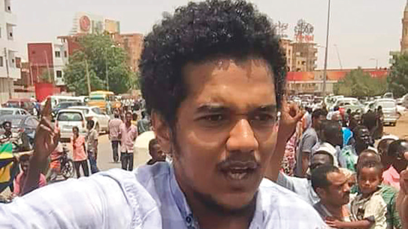 كاروهات الأصم.  أرشيفية