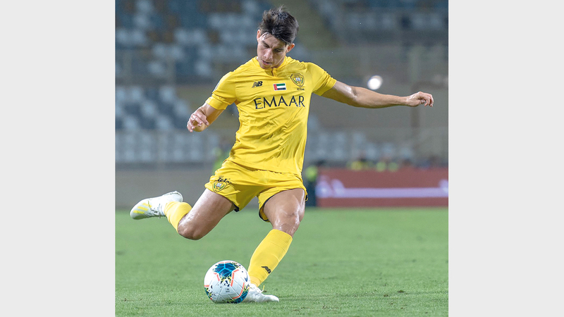 لاعب الوصل فيرناندو غايبور. من المصدر