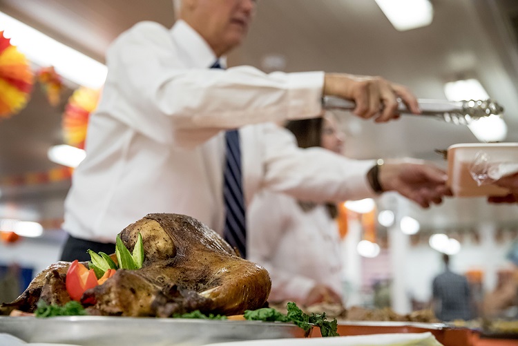 زيارة مايك بنس للعراق